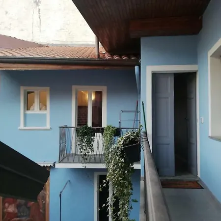Holiday home Il Vicolo Sul Lago Lesa