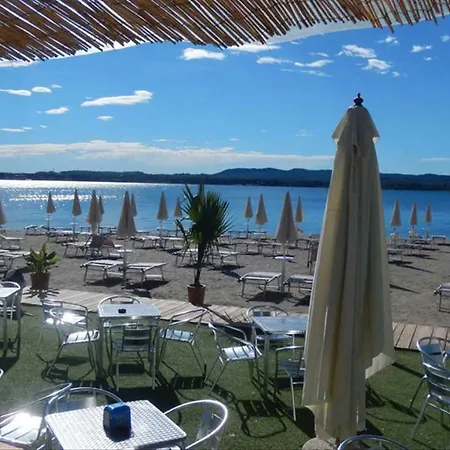 Il Vicolo Sul Lago